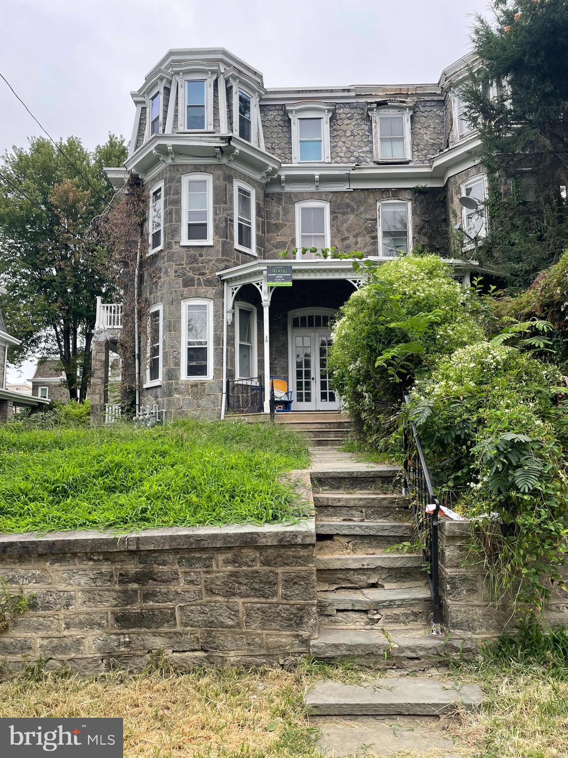 113 Rochelle Avenue Philadelphia, PA 19128 - Photo 3 of 6 Gallery Image 3