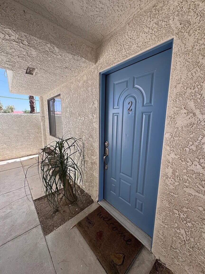 45451 Deep Canyon Road, Unit 2 Palm Desert, CA 92260 - Photo 5 of 24 04
