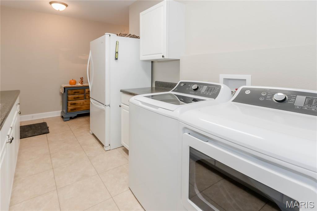 445 South Railway Street Mascoutah, IL 62258 - Photo 34 of 51