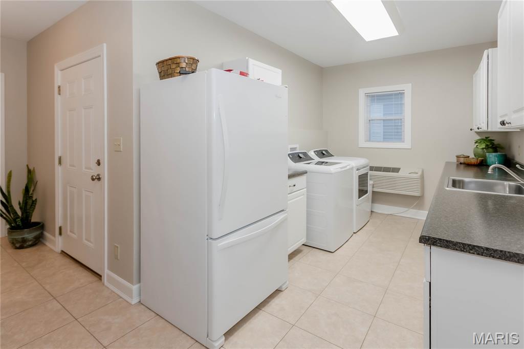 445 South Railway Street Mascoutah, IL 62258 - Photo 35 of 51