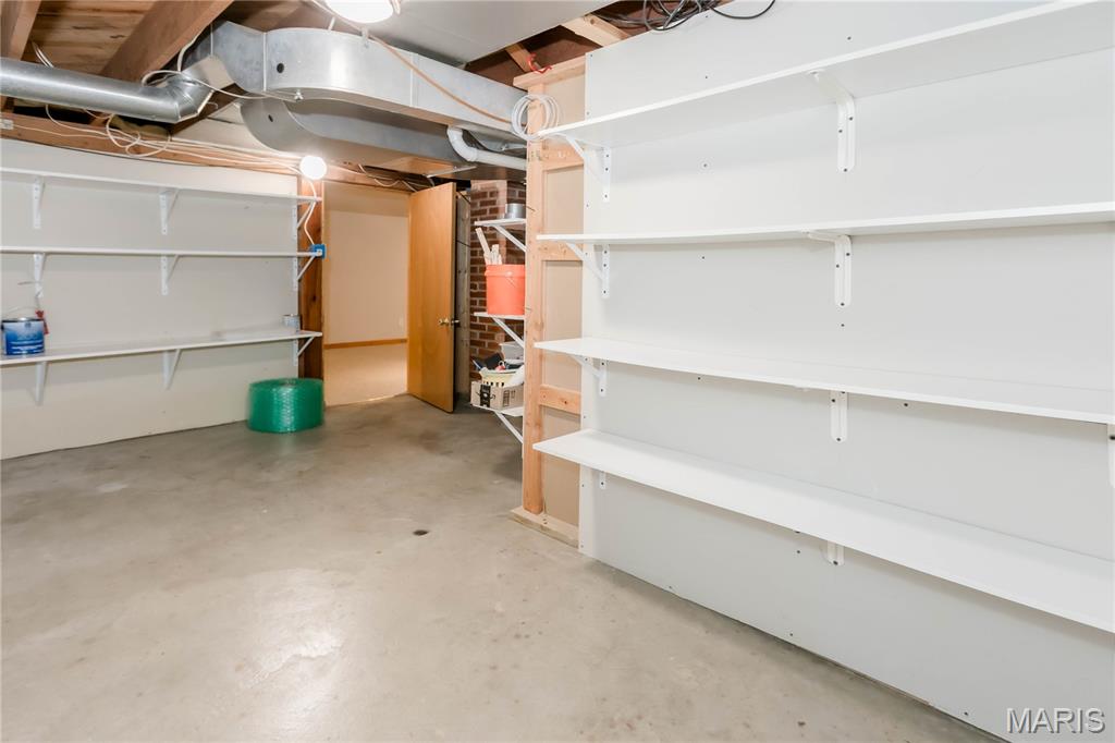 445 South Railway Street Mascoutah, IL 62258 - Photo 37 of 51