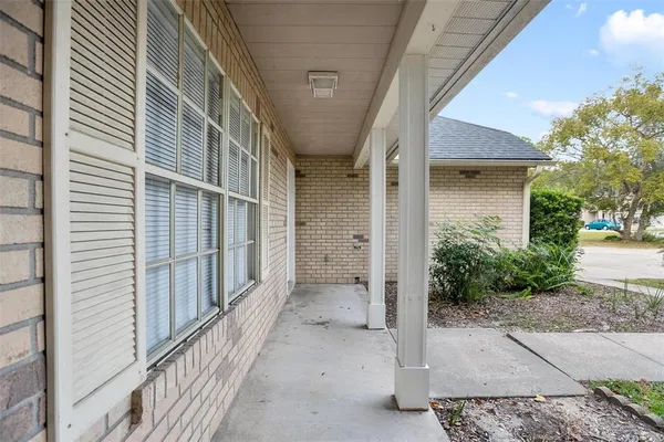 $325,000 | 500 North Kansas Avenue, DeLand, FL 32724