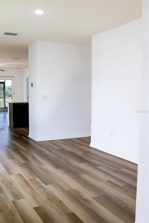 8089 Pelican Reed Circle Wesley Chapel, FL 33545 - Photo 9 of 61