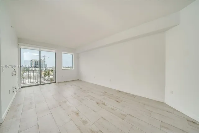 $2,650 | 140 South Dixie Highway, Unit 1011, Hollywood, FL 33020