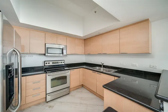 $2,650 | 140 South Dixie Highway, Unit 1011, Hollywood, FL 33020