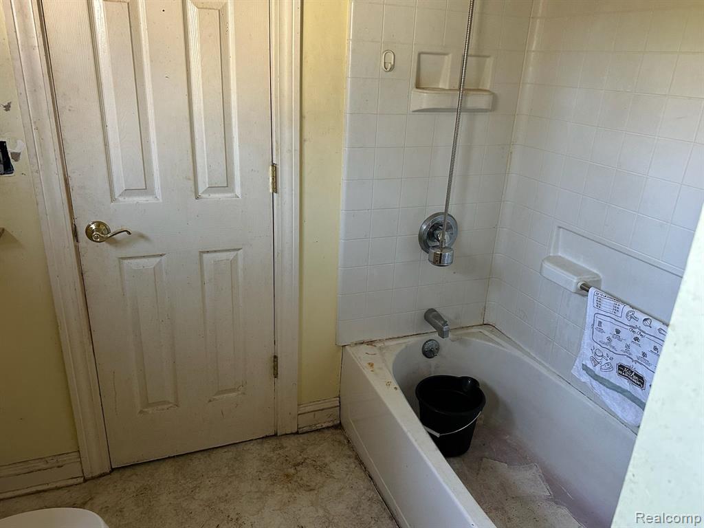 14250 Inkster Road Redford, MI 48239 - Photo 11 of 16 Gallery Image 11