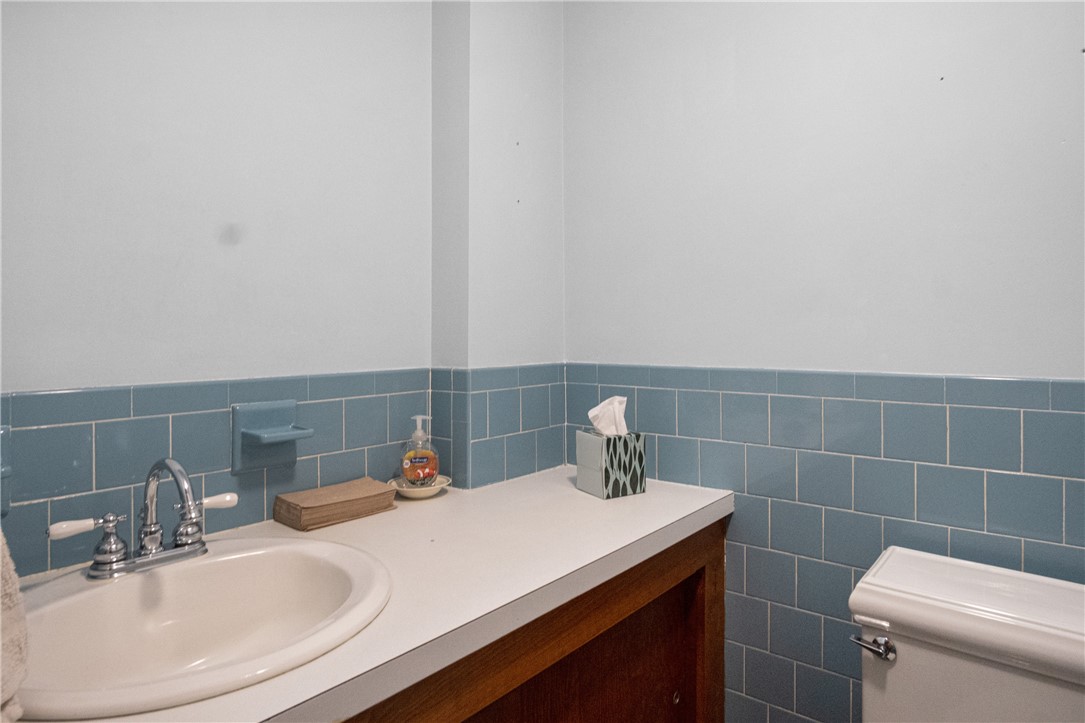 32 Calder Street Pawtucket, RI 02861 - Photo 14 of 24 Gallery Image 14
