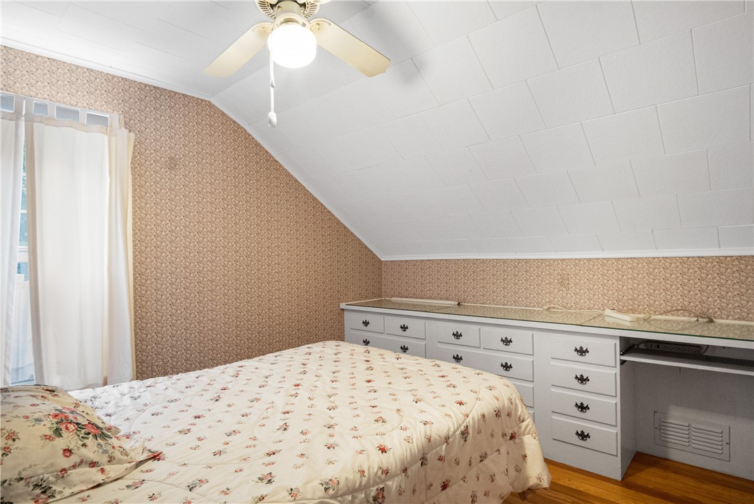 32 Calder Street Pawtucket, RI 02861 - Photo 15 of 24 Gallery Image 15