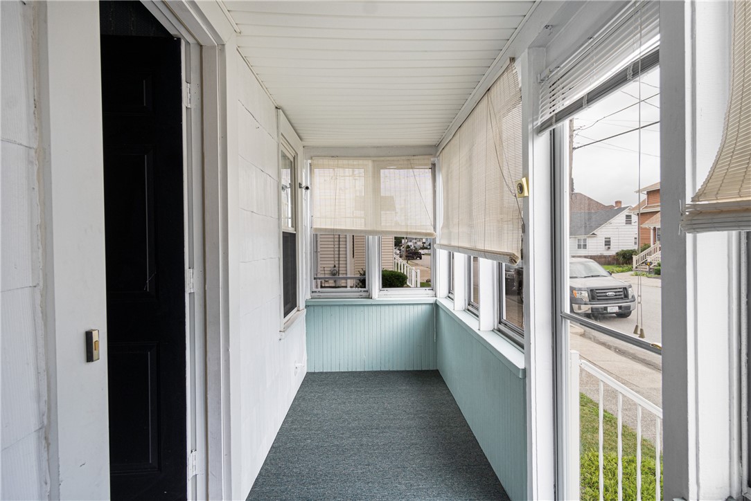 32 Calder Street Pawtucket, RI 02861 - Photo 4 of 24 Gallery Image 4