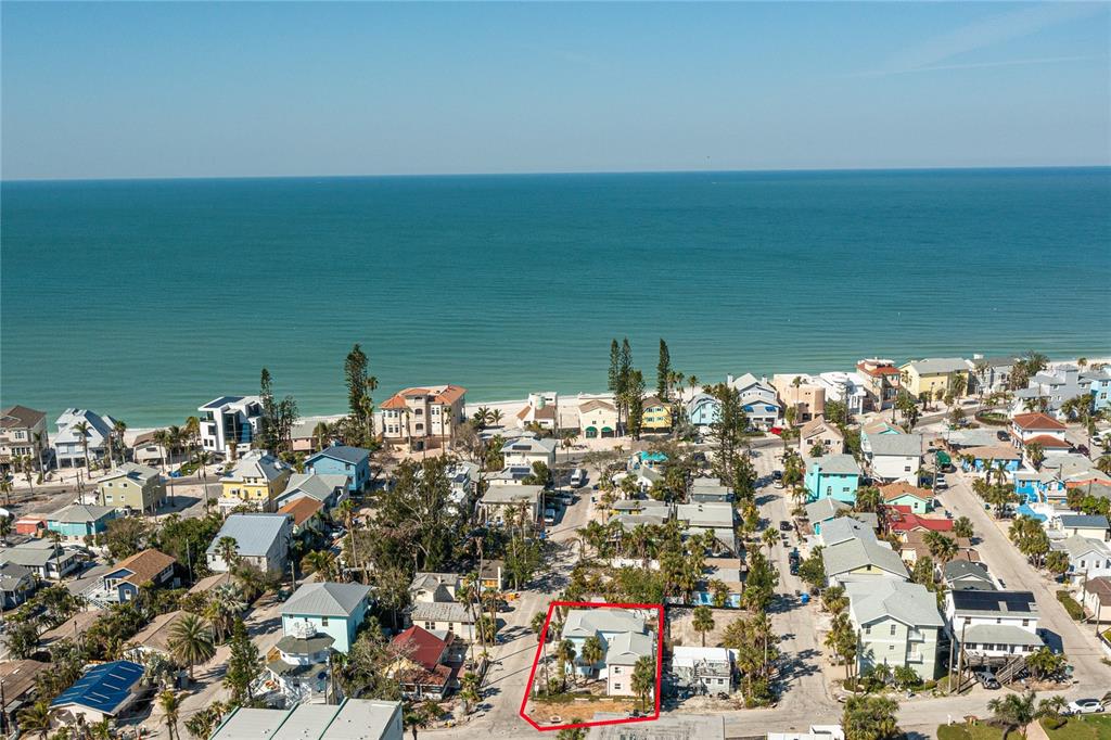 134 86th Avenue Treasure Island, FL 33706 - Photo 8 of 10