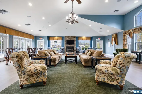 $299,000 | 134 Cory Lane, Unit 134, Elmwood Park, NJ 07407