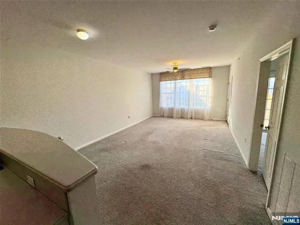 $299,000 | 134 Cory Lane, Unit 134, Elmwood Park, NJ 07407