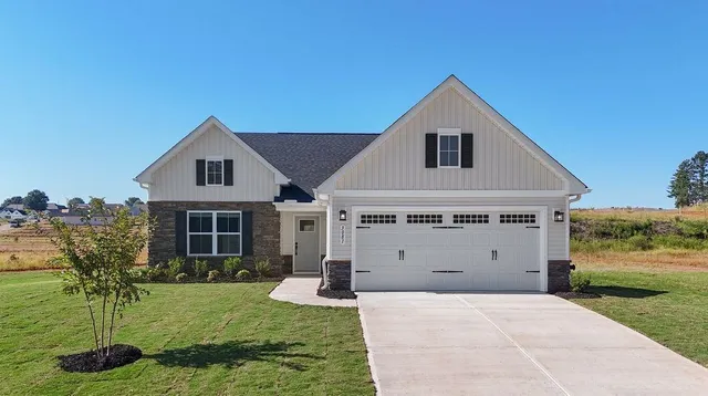 $284,999 | 3081 Stonemill Trail, Boiling Springs, SC 29316