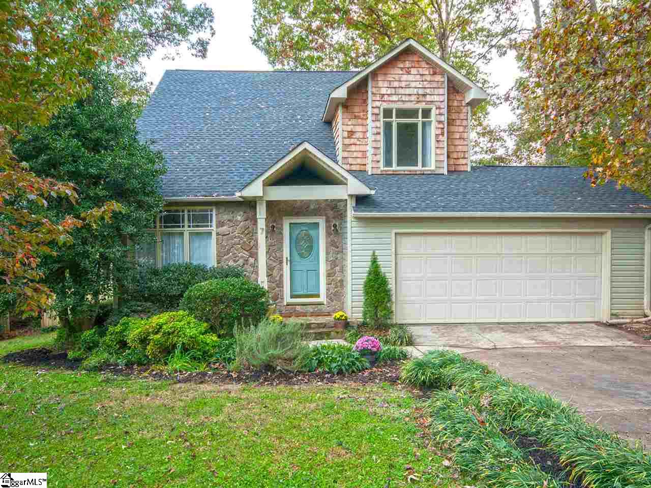 7 Fox Ridge Place Taylors, SC 29687 - Photo 3 of 36 Gallery Image 3