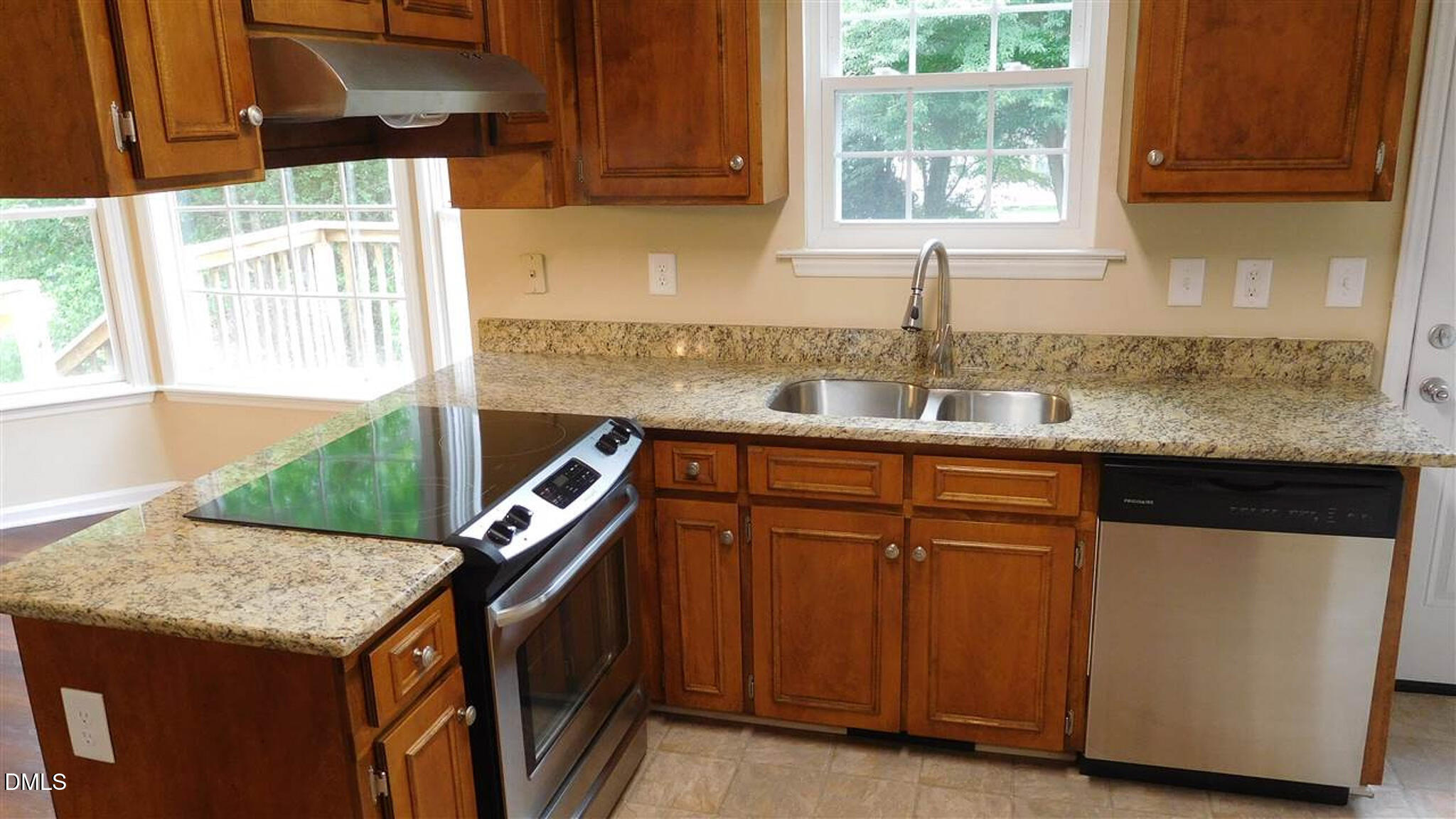 3512 Lytham Place Raleigh, NC 27604 - Photo 8 of 21 mls9