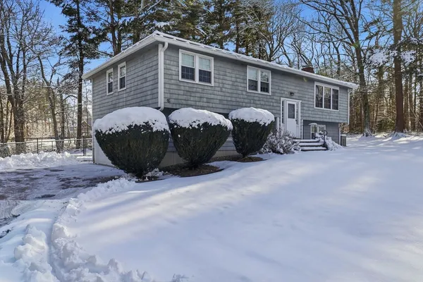 $725,000 | 19 Dunster Lane, Scituate, MA 02066