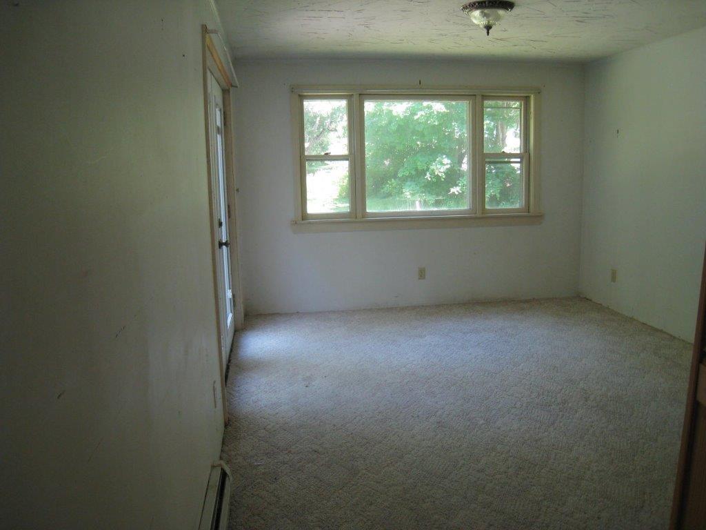 139 Dr Mann Road Augusta, ME 04330 - Photo 15 of 19 Bedroom
