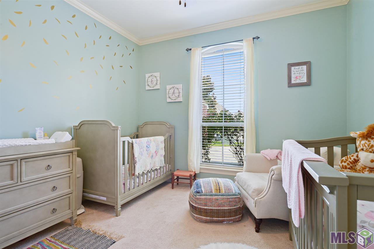 10430 Hill Pointe Avenue Baton Rouge, LA 70810 - Photo 12 of 18 Extra Bedroom