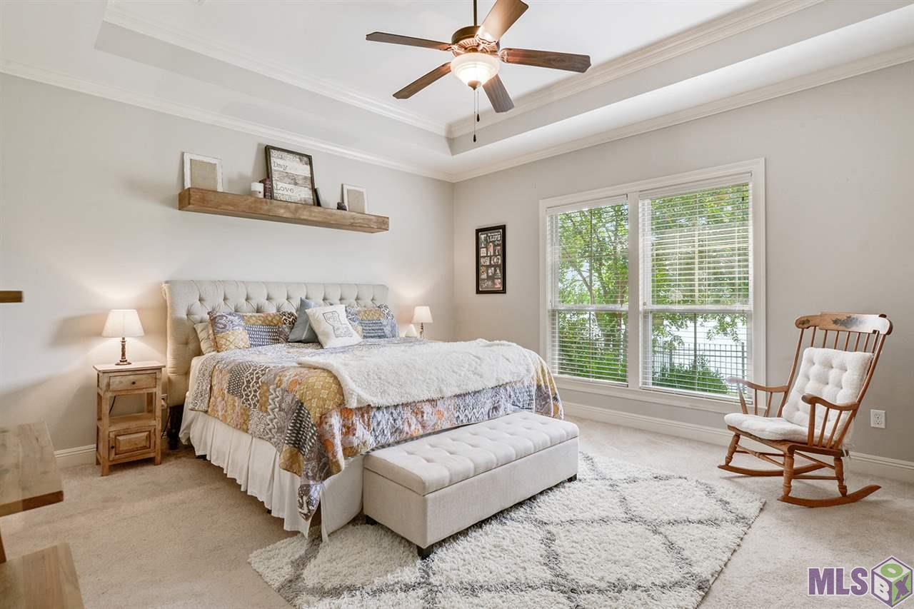 10430 Hill Pointe Avenue Baton Rouge, LA 70810 - Photo 9 of 18 Master Bedroom with Unbelievable Lake Views!