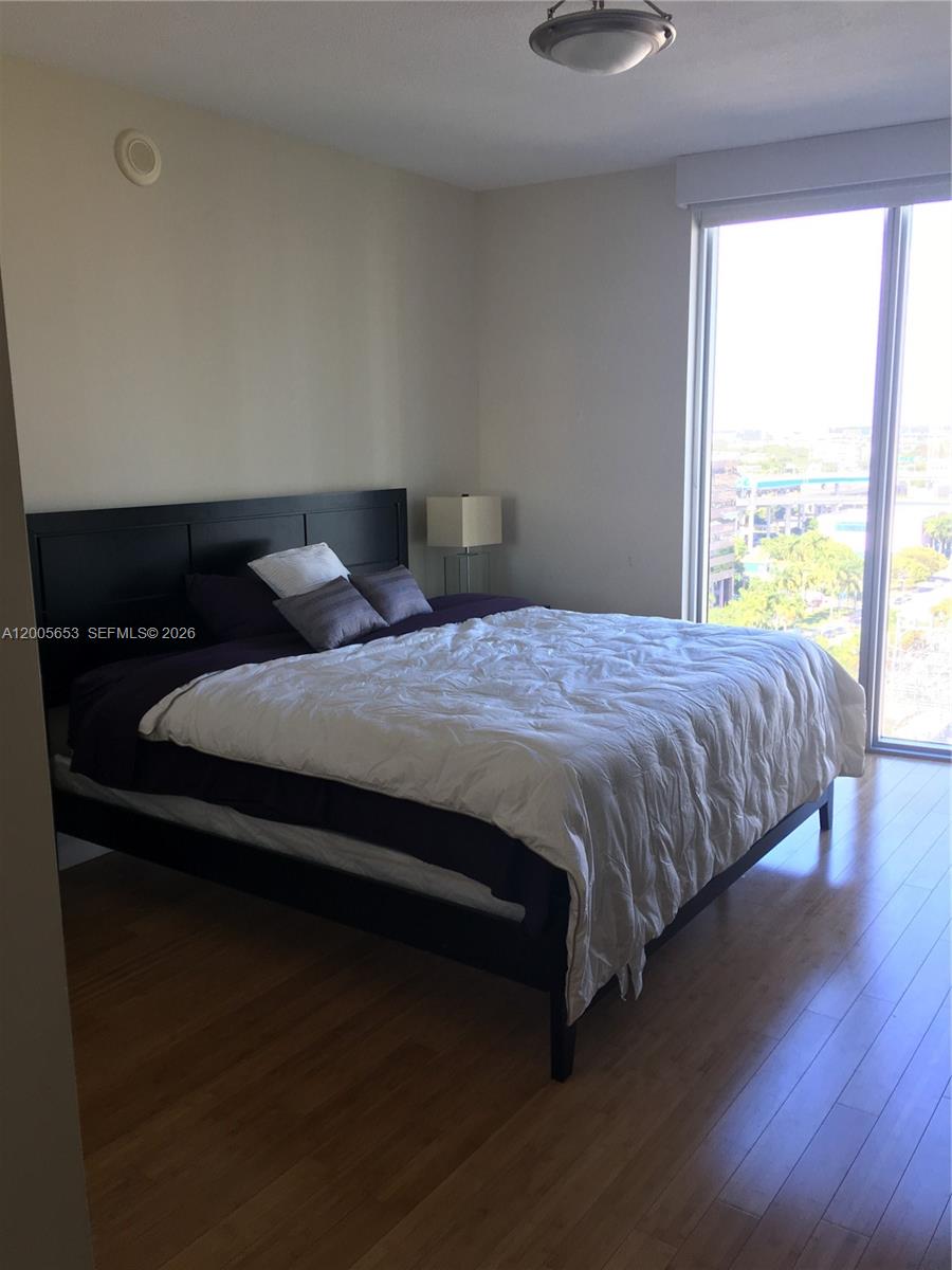 185 Southwest 7th Street, Unit 1511 Miami, FL 33130 - Photo 10 of 21