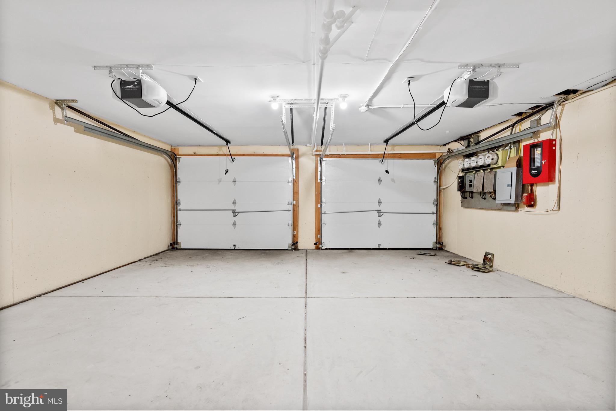 5156 D Street, Unit 2 Philadelphia, PA 19120 - Photo 16 of 23 a view of garage