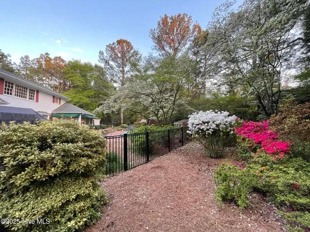 $895,000 | 80 Wilson Road, Pinehurst, NC 28374