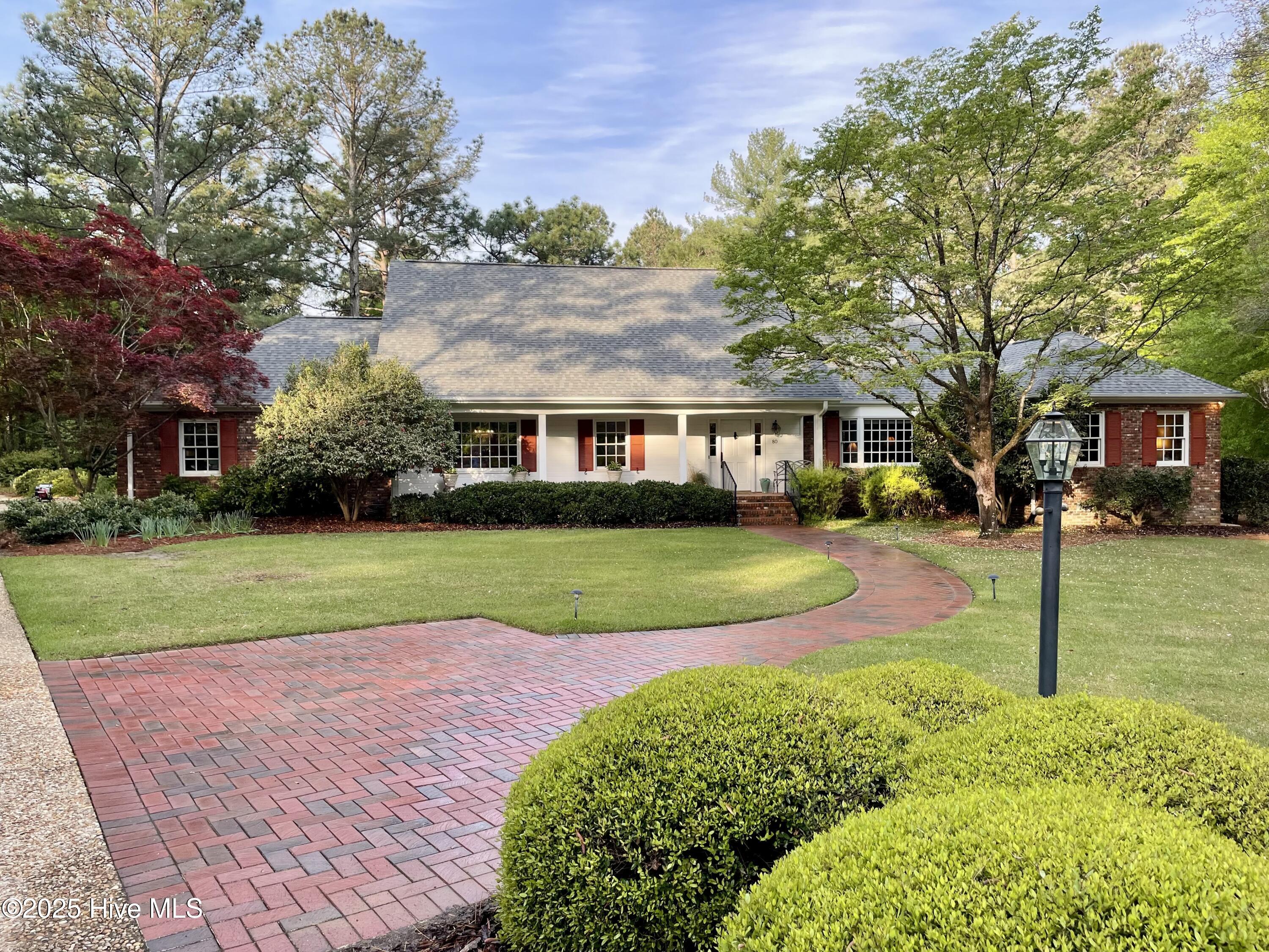 80 Wilson Road Pinehurst, NC 28374 - Photo 6 of 74 Brick Front walk way