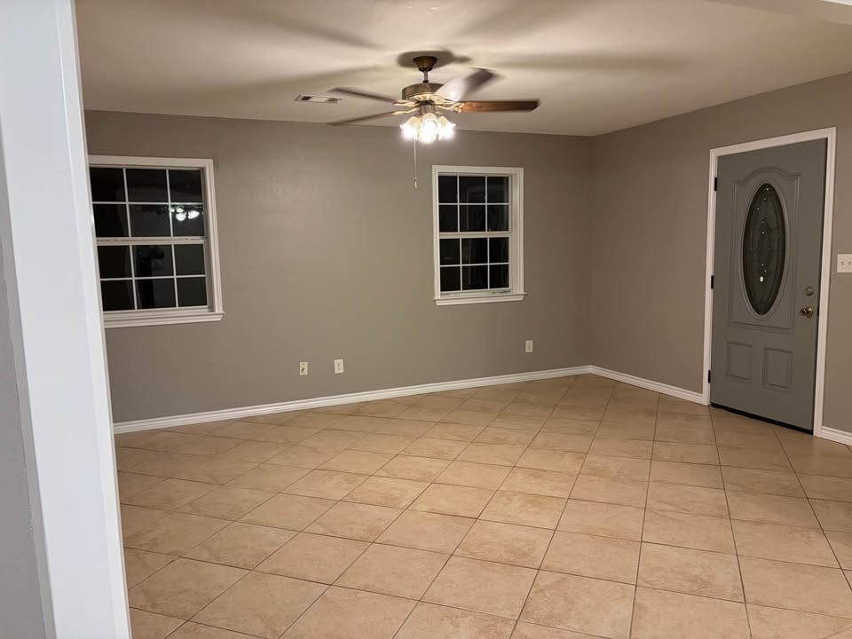 14525 Chapperal Pipeline Road, Unit A Conroe, TX 77302 - Photo 14 of 21