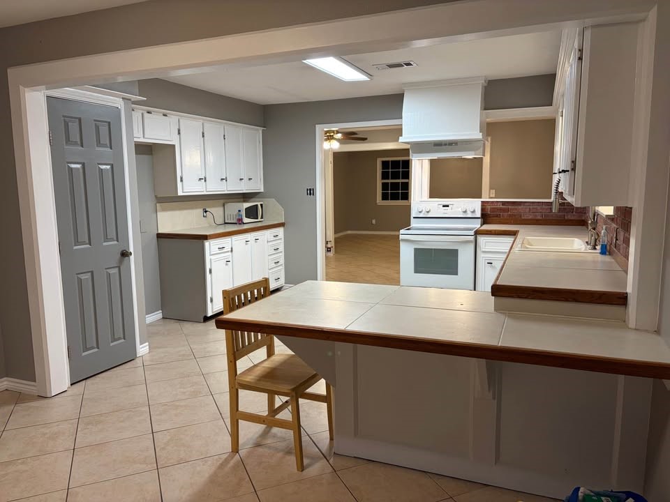 14525 Chapperal Pipeline Road, Unit A Conroe, TX 77302 - Photo 4 of 21