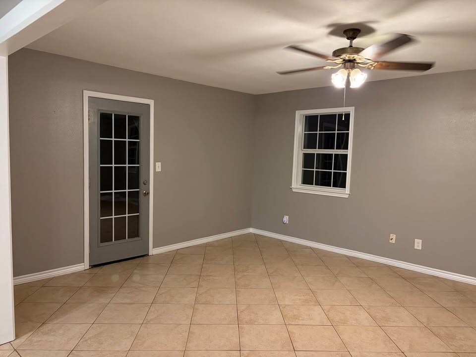 14525 Chapperal Pipeline Road, Unit A Conroe, TX 77302 - Photo 8 of 21