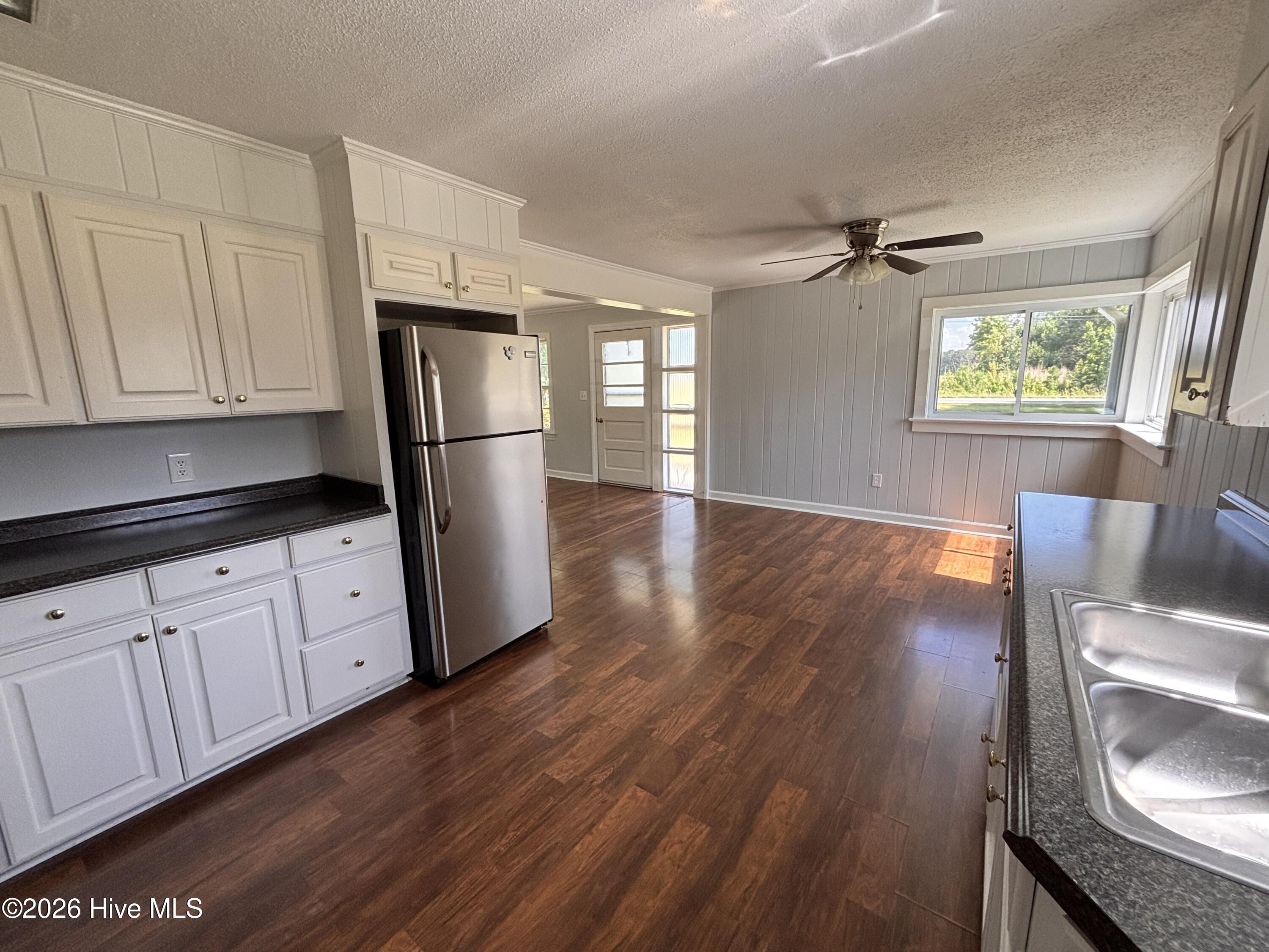 735 Faison Highway Clinton, NC 28328 - Photo 8 of 24