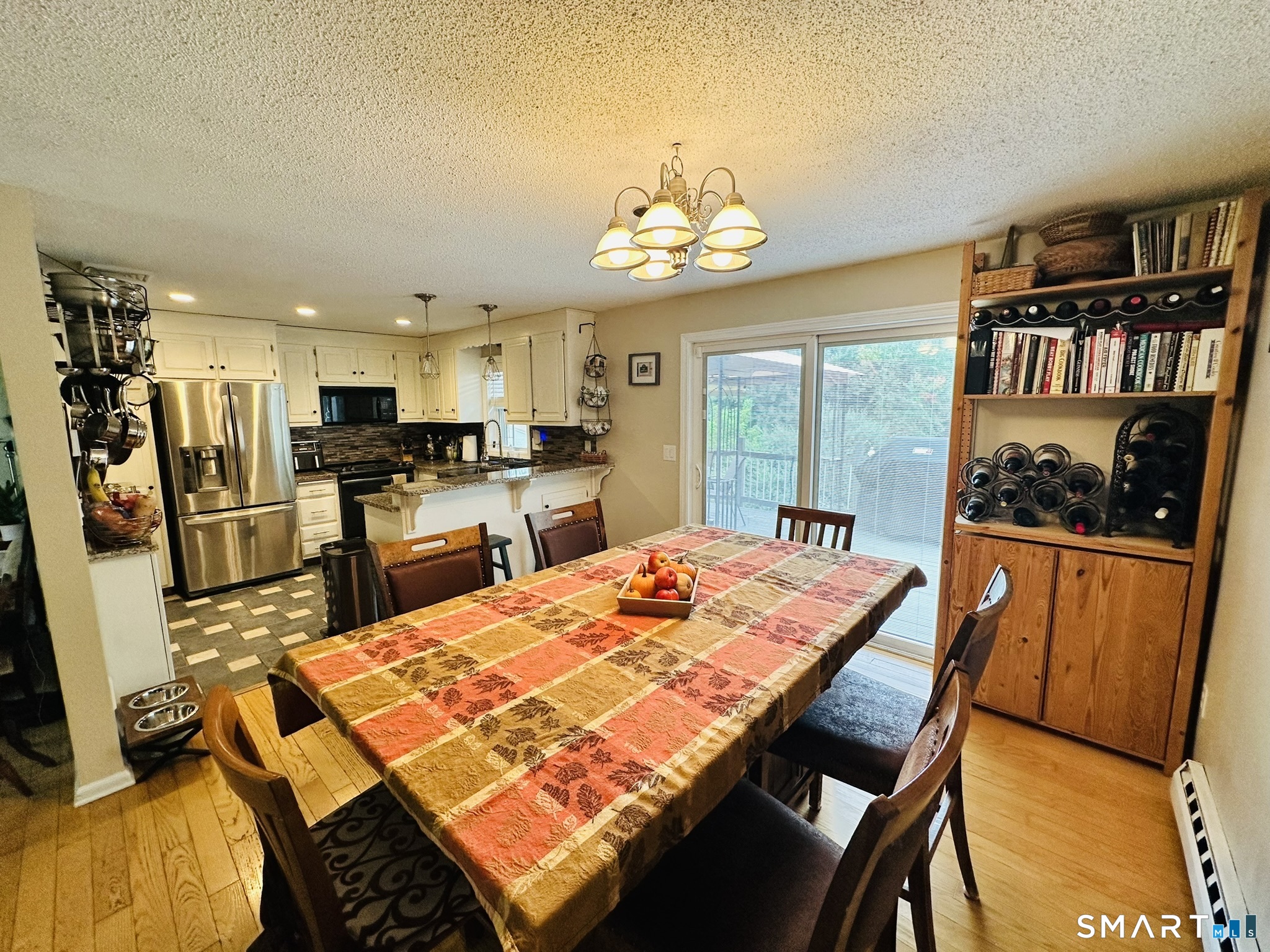172 Old Farms Road Southington, CT 06489 - Photo 6 of 26 Gallery Image 6
