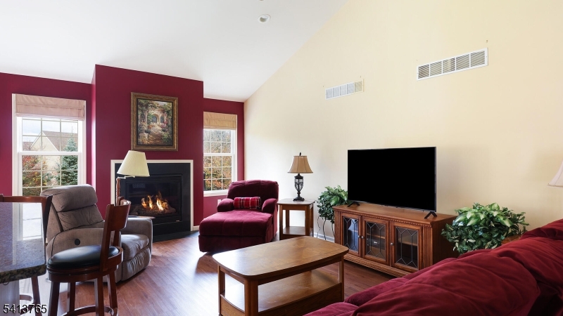 9 Pitcher Point Somerset, NJ 08873 - Photo 8 of 31