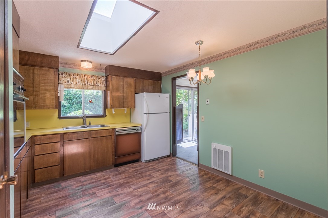 11068 Southeast Bean Road Port Orchard, WA 98366 - Photo 16 of 25 Gallery Image 16