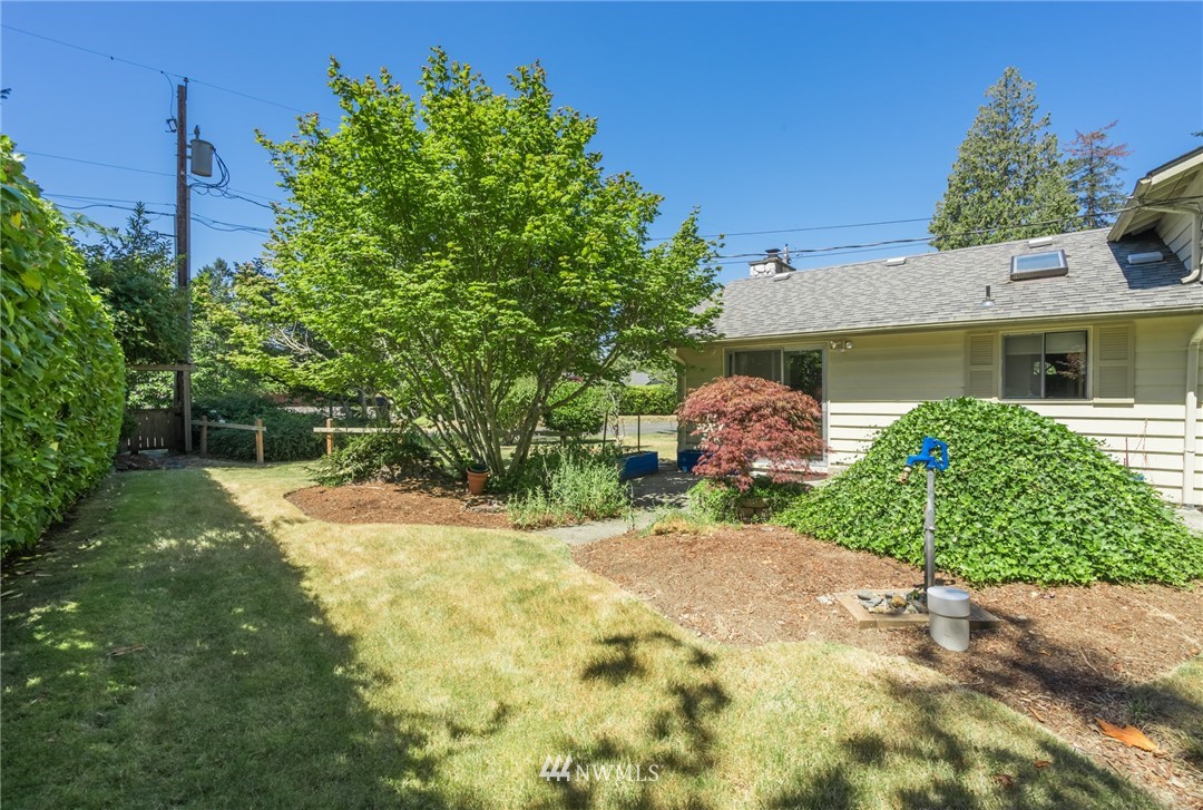 11068 Southeast Bean Road Port Orchard, WA 98366 - Photo 8 of 25 Gallery Image 8