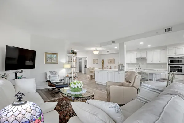 $639,000 | 140 Warsteiner Way, Unit 204, Melbourne Beach, FL 32951