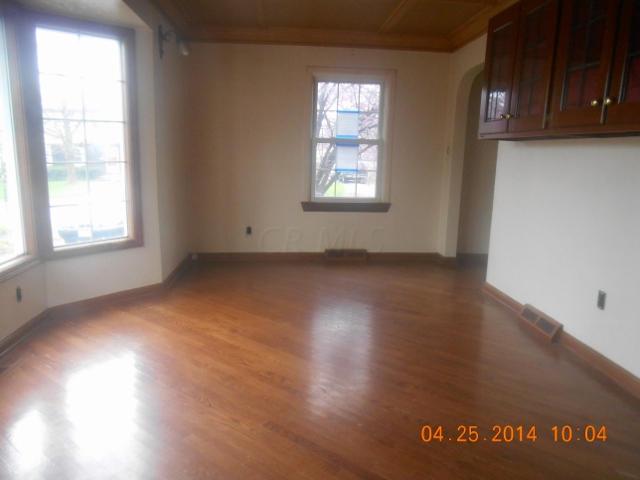 3497 Maize Road Columbus, OH 43224 - Photo 6 of 15 Gallery Image 6