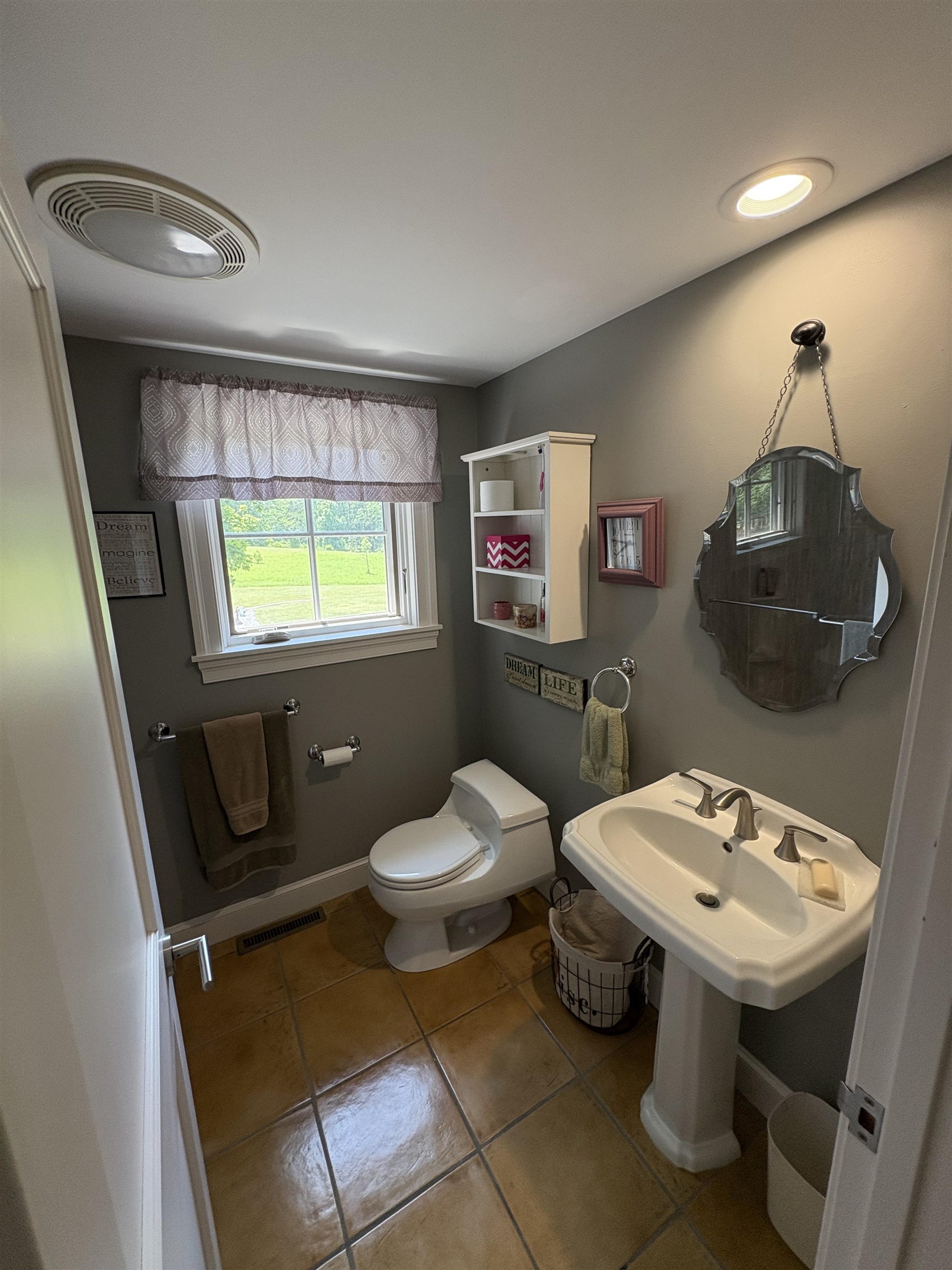 28 Ridge Road Hollis, NH 03049 - Photo 54 of 60