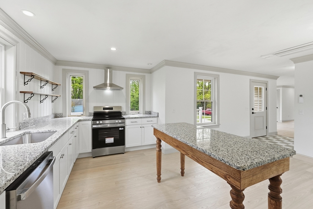 1 Barre Rd Cutoff Hubbardston, MA 01452 - Photo 9 of 41