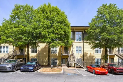 $200,000 | 1195 Milton Terrace Southeast, Unit 1106, Atlanta, GA 30315