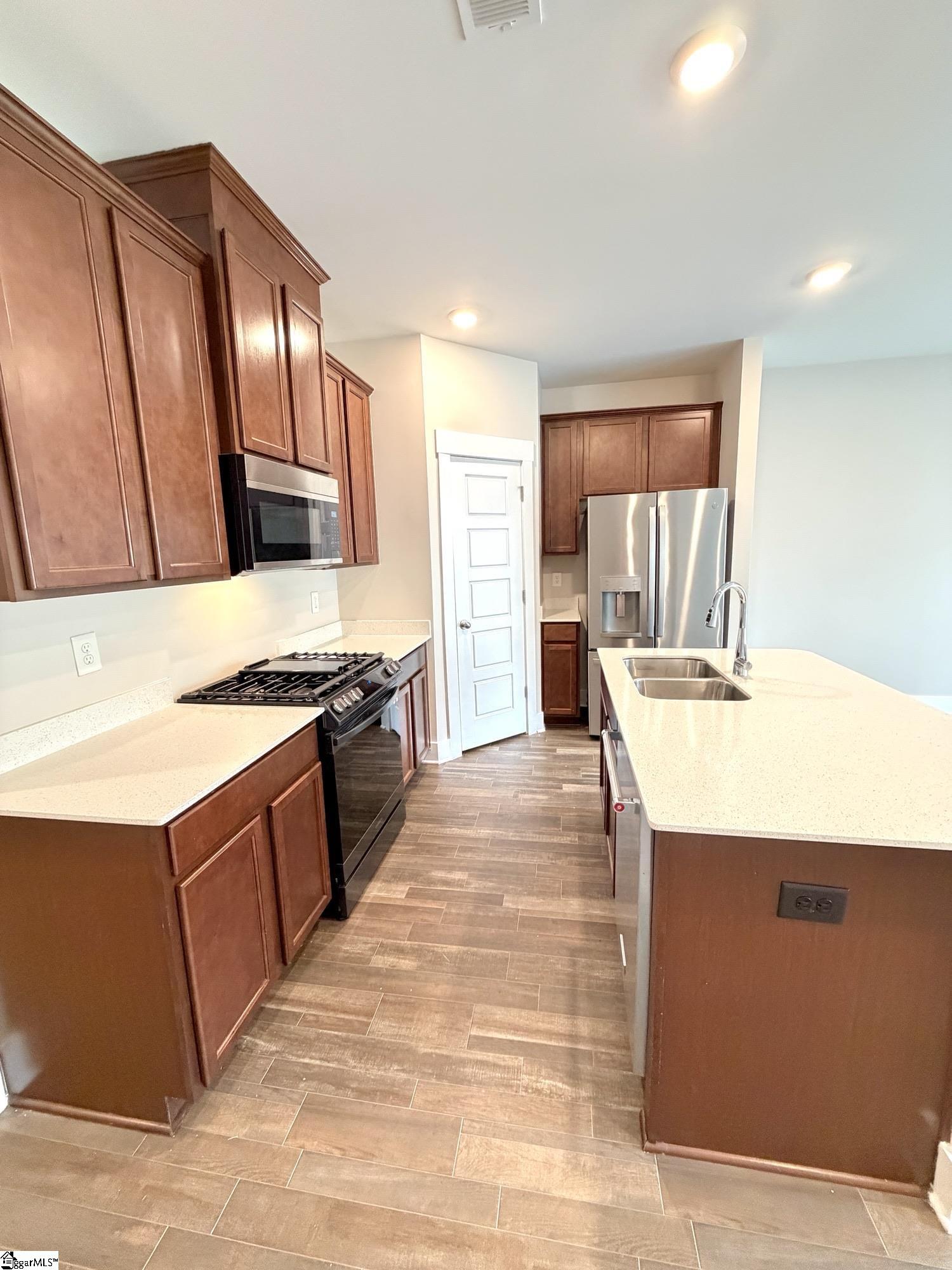 424 Windsinger Lane Greer, SC 29650 - Photo 12 of 26