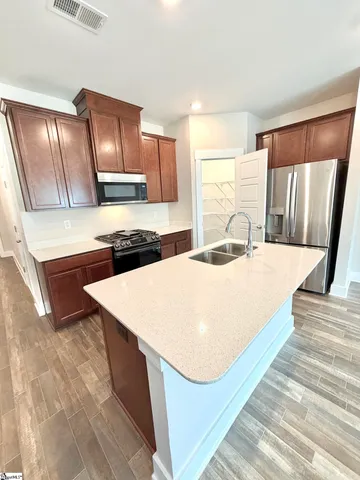 $1,790 | 424 Windsinger Lane, Greer, SC 29650