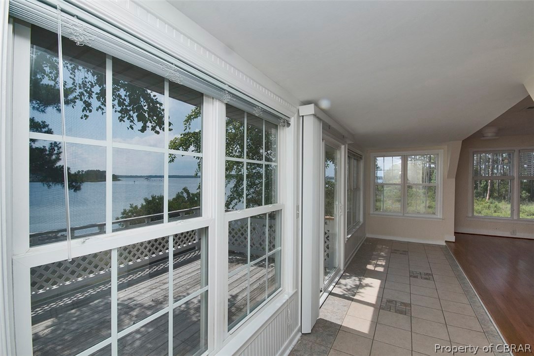 3218 Horse Road Hayes, VA 23072 - Photo 14 of 39 Sun Room