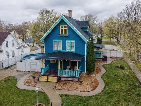 $239,900 | 121 North 5th Street, Montevideo, MN 56265