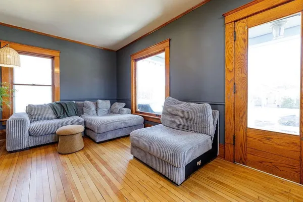 $275,000 | 121 North 5th Street, Montevideo, MN 56265