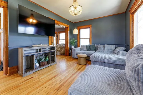$239,900 | 121 North 5th Street, Montevideo, MN 56265