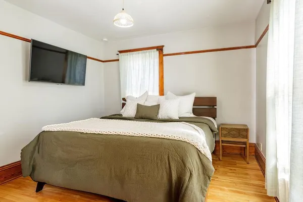 $275,000 | 121 North 5th Street, Montevideo, MN 56265