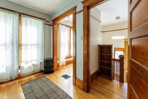 $275,000 | 121 North 5th Street, Montevideo, MN 56265