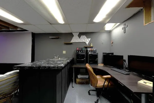 $275,000 | 121 North 5th Street, Montevideo, MN 56265