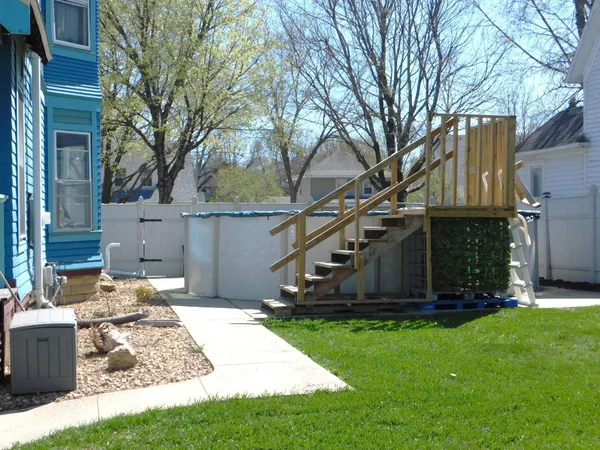 $239,900 | 121 North 5th Street, Montevideo, MN 56265